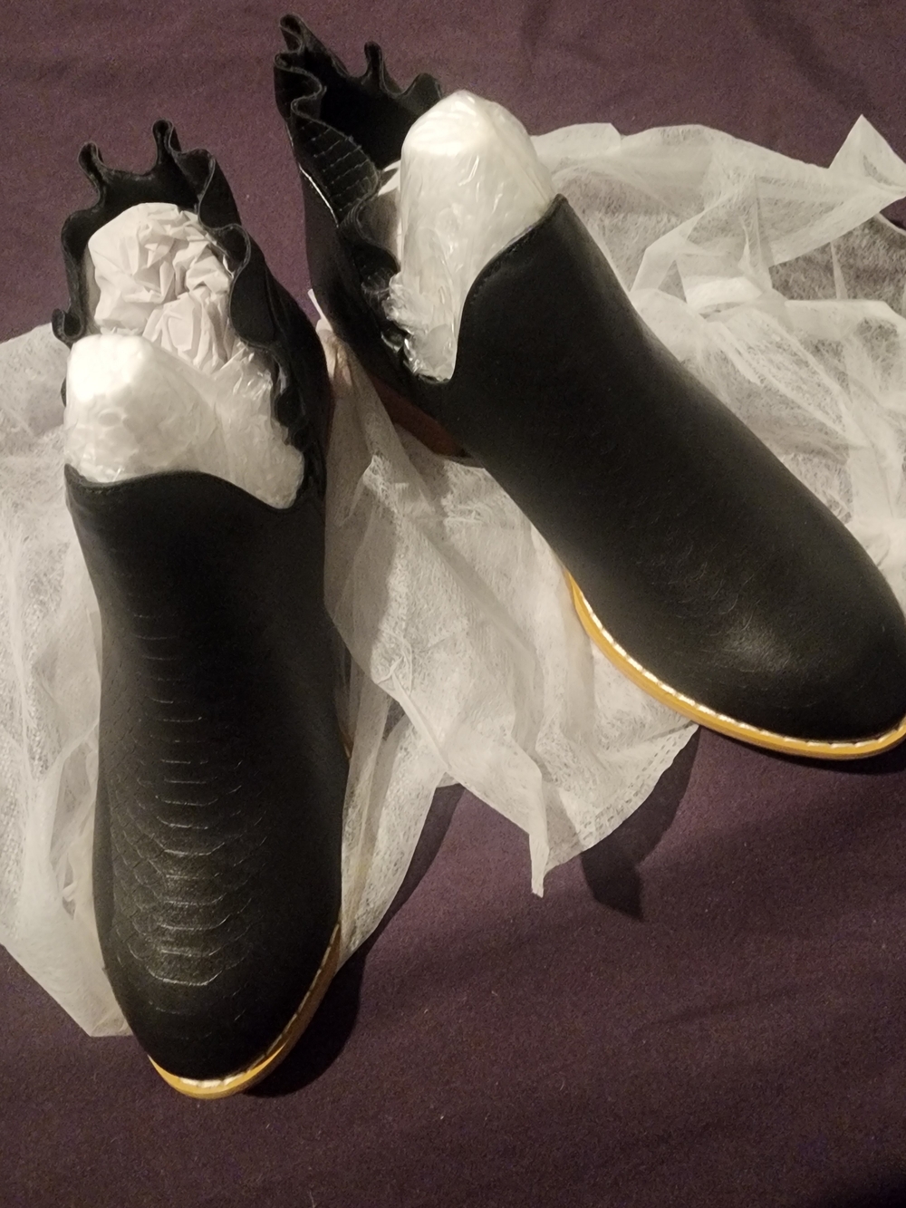 Girls’s Black Slip-On Ankle Boots - Sleek Casual Style